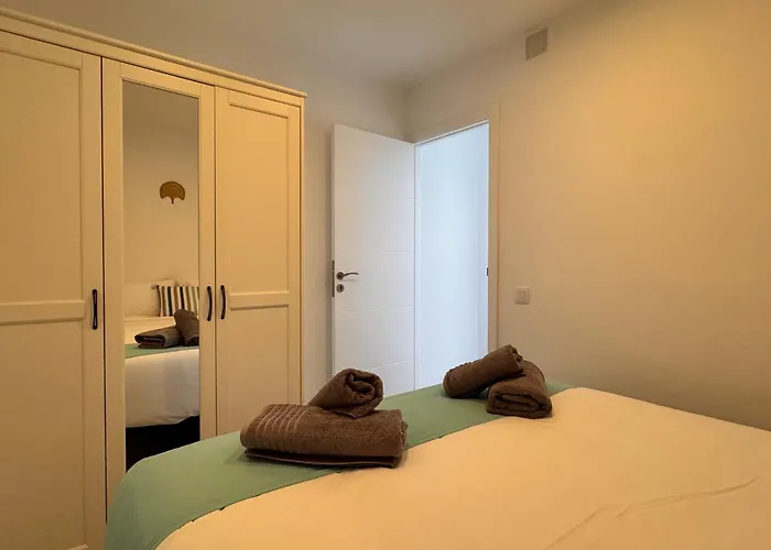 Yumbo Rainbow Homes A