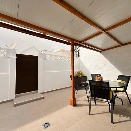 Yumbo Rainbow Homes A Maspalomas  Exterior photo